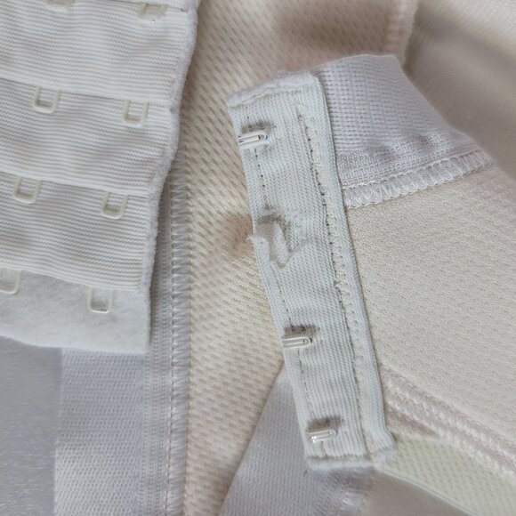 Playtex 18 Hour Wirefree Bra Cream Tan Active Breathable Comfort Straps #4159 - Picture 10 of 10